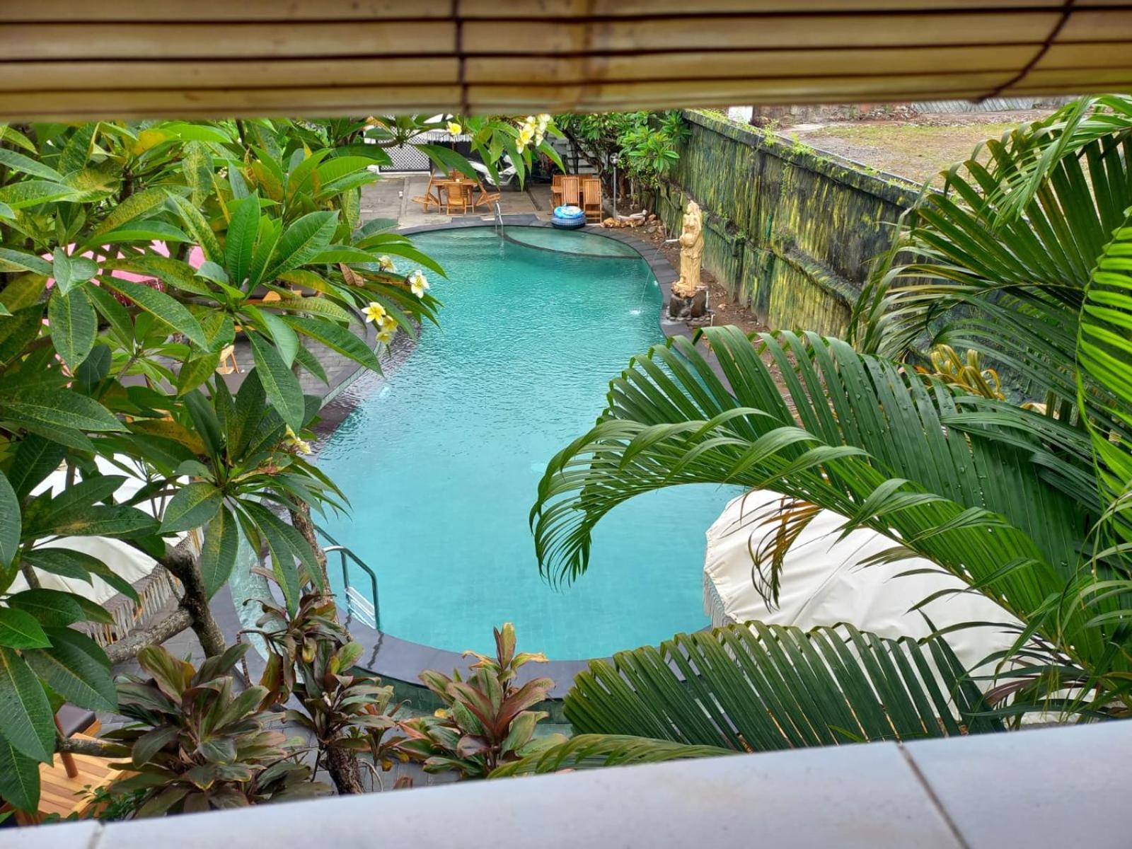 Berlian Inn Kuta Beach Eksteriør bilde