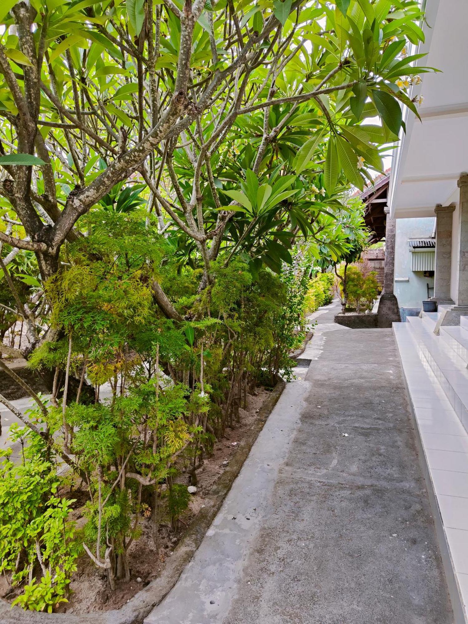 Berlian Inn Kuta Beach Eksteriør bilde