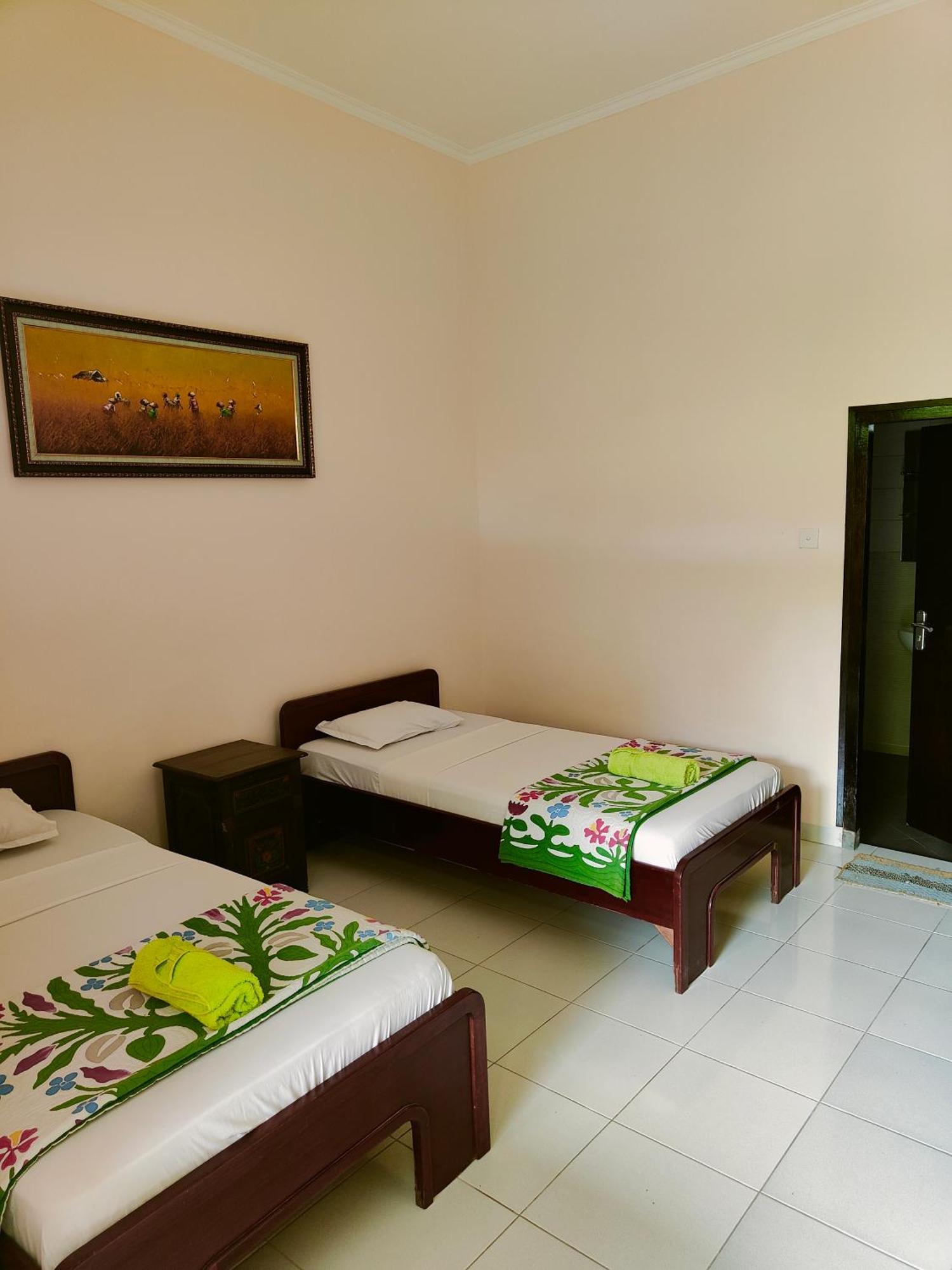 Berlian Inn Kuta Beach Eksteriør bilde