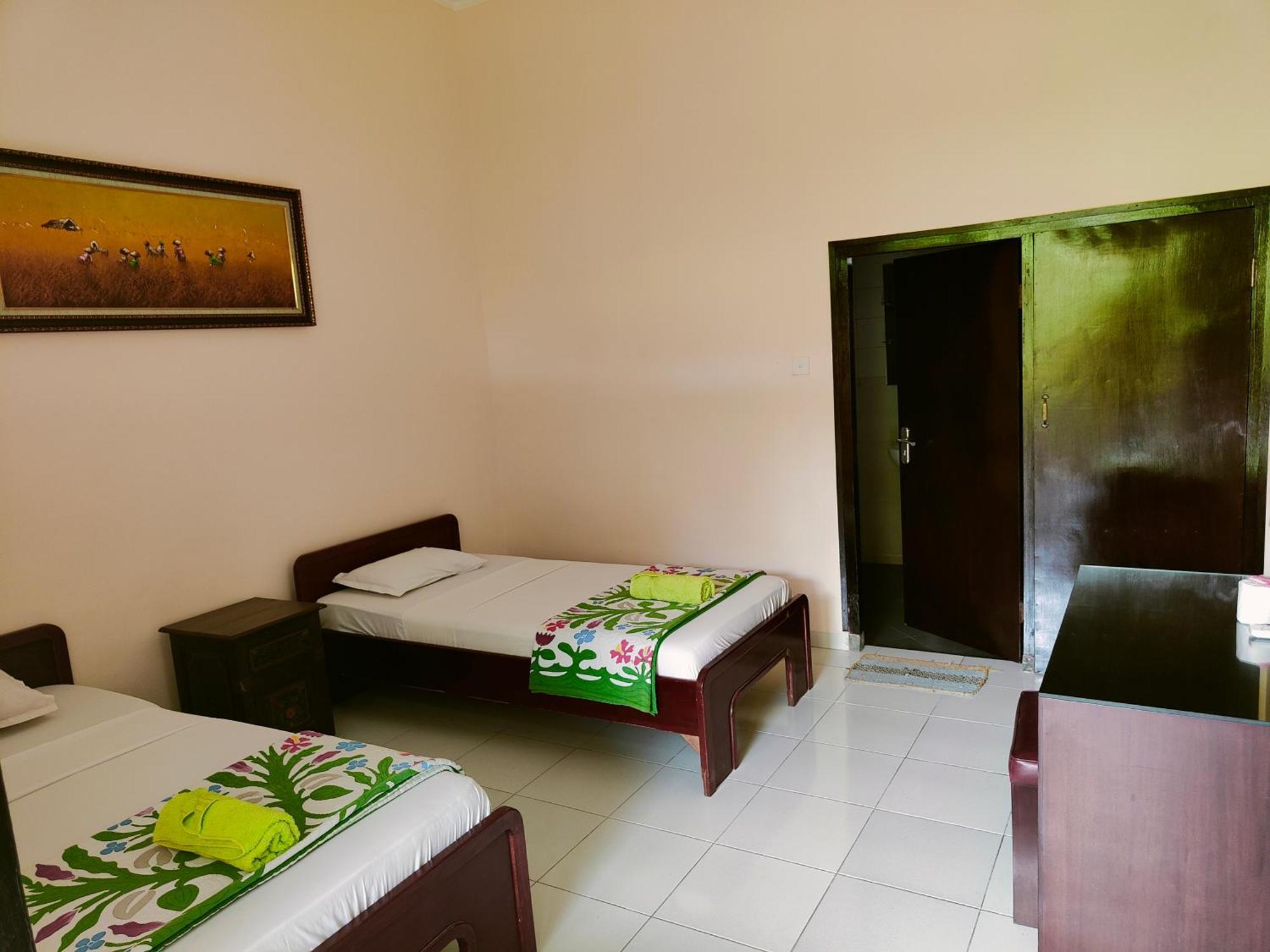 Berlian Inn Kuta Beach Eksteriør bilde