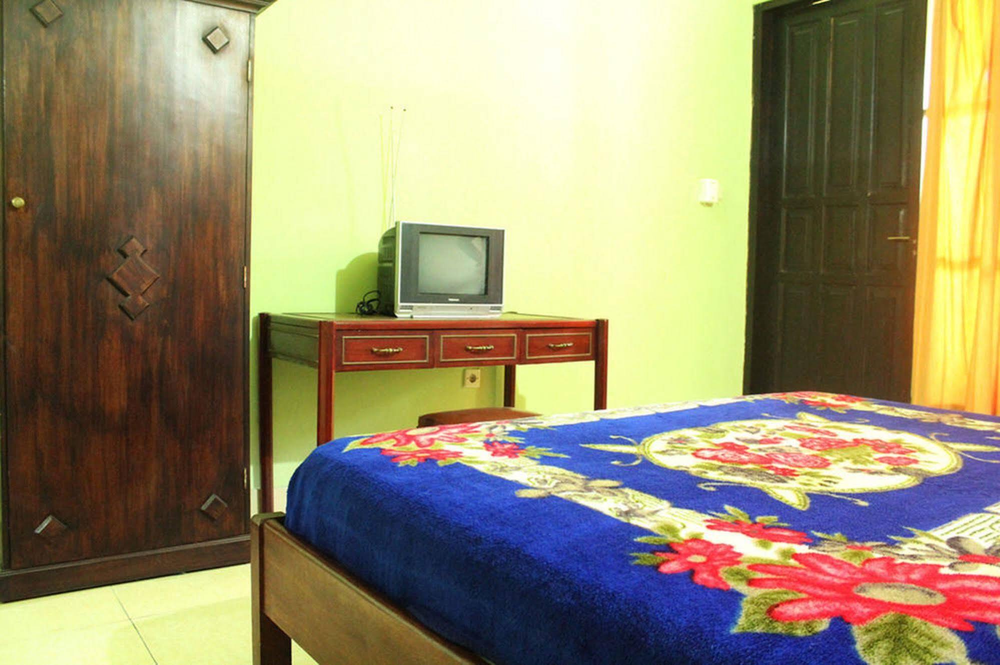 Berlian Inn Kuta Beach Eksteriør bilde